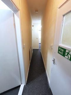 2 bedroom flat to rent, Flat 5, 75-79 Hazelbottom Road, Manchester, M8