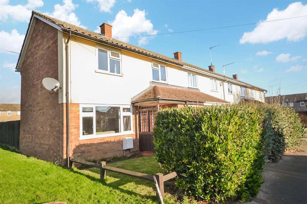 Lale Walk, Wittering, Peterborough 2 bed terraced house £165,000