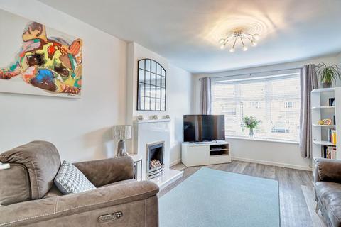 83 Springbank Close, Farsley, Pudsey, LS28 5TP