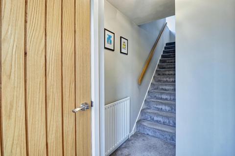 83 Springbank Close, Farsley, Pudsey, LS28 5TP
