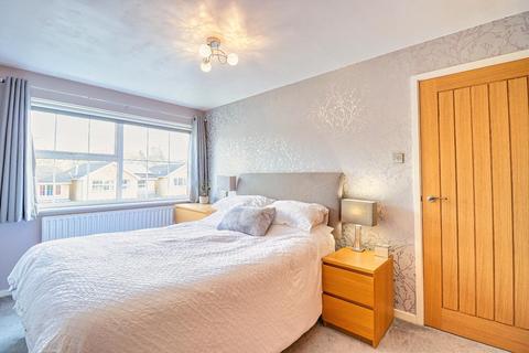 83 Springbank Close, Farsley, Pudsey, LS28 5TP