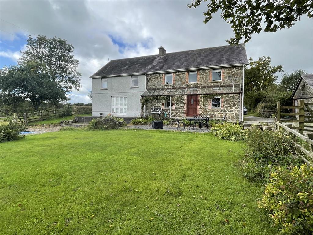 Capel Isaac, Llandeilo 3 bed property with land for sale - £595,000