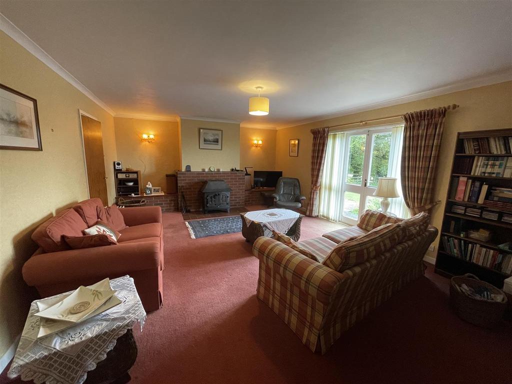 Capel Isaac, Llandeilo 3 bed property with land for sale £595,000