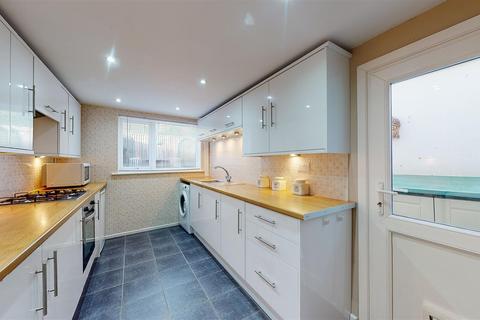 17 Linden Crescent, Folkestone, CT19 5RP
