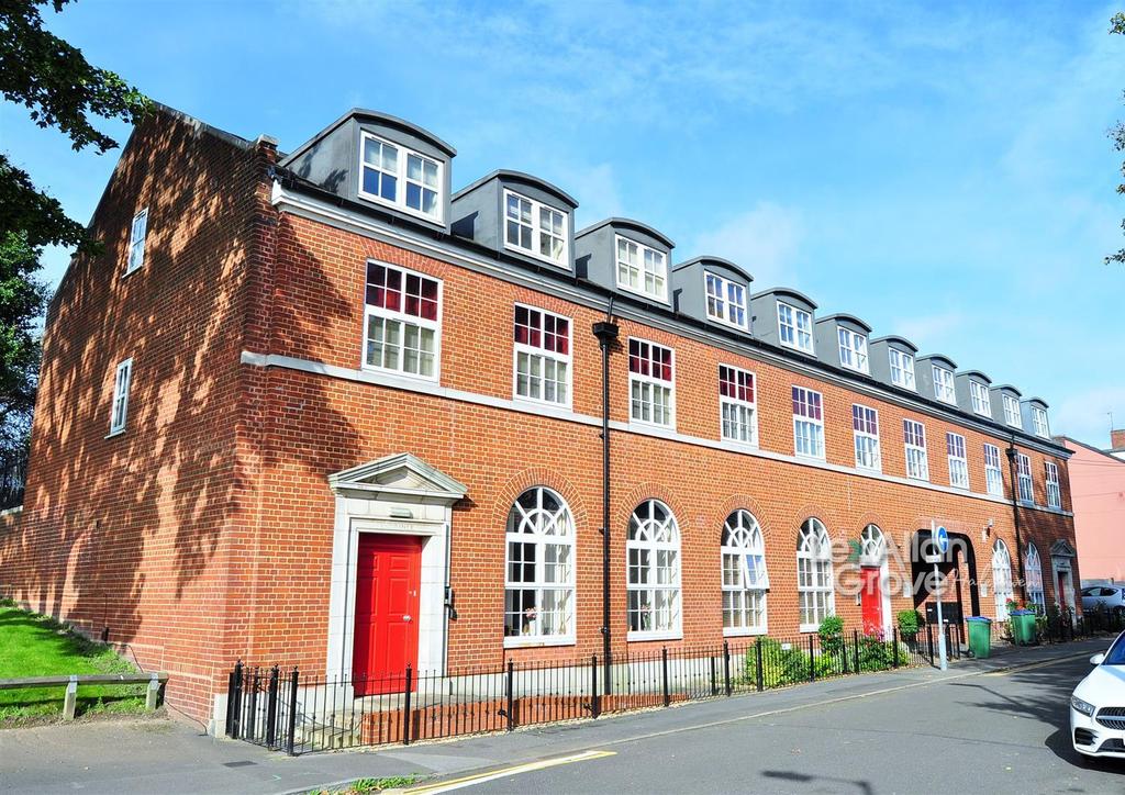LAG Whitehall Road 2.jpg