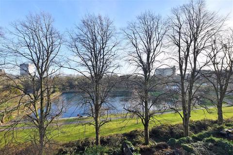 35 Harcourt Road, Sheffield, S10 1DH