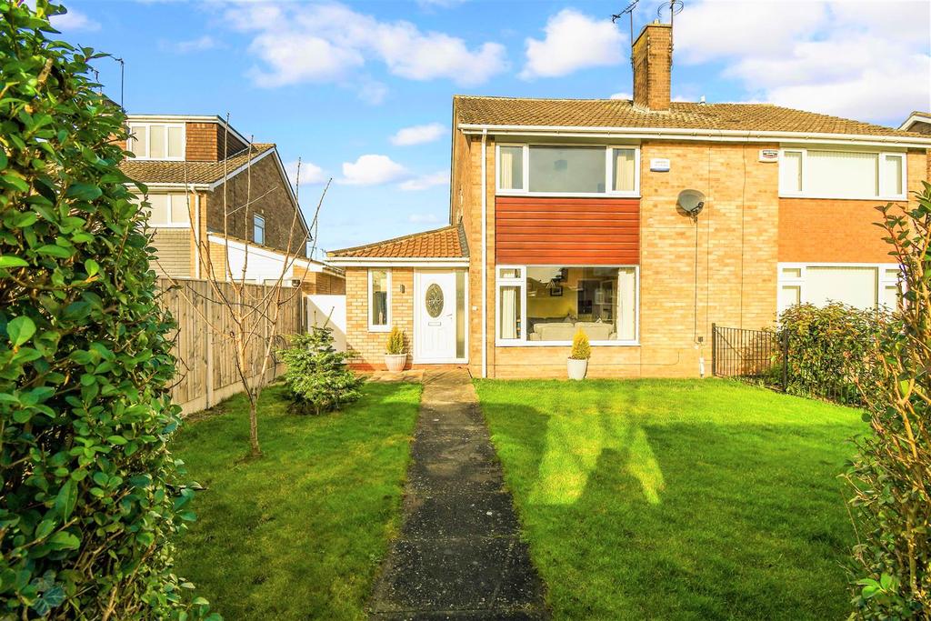 Gorsedale, Sutton Park, Hull 3 bed semidetached house £175,000