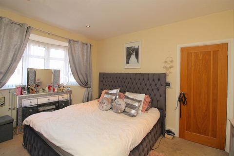 22 Ashdown Avenue, Leicester, LE3 6RA