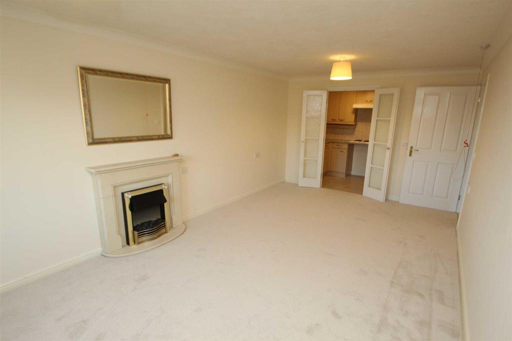 Abraham Court, Oswestry 1 bed retirement property £65,000