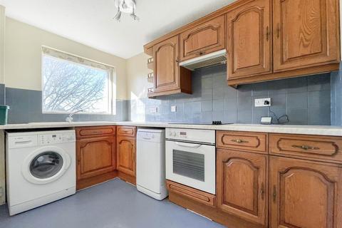 131 Burns Drive, Hemel Hempstead, HP2 7NR