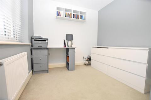 28 Leyland Road, Dunstable, LU6 1FF