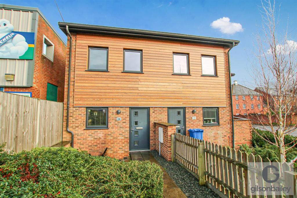 Copenhagen Way, Norwich 2 bed semidetached house £250,000