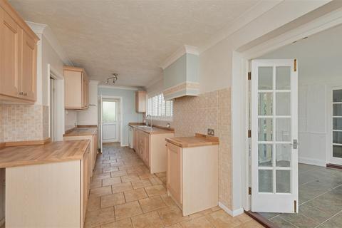 40 Cherry Orchard, Chestfield, Whitstable, CT5 3NH