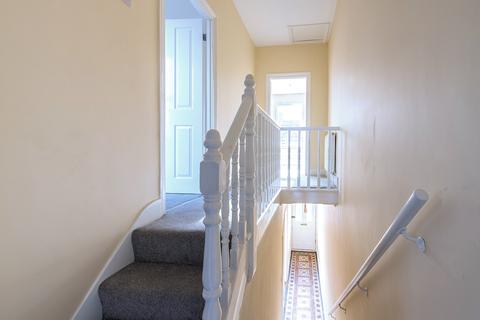 18 Selby Road, London, E11 3LT