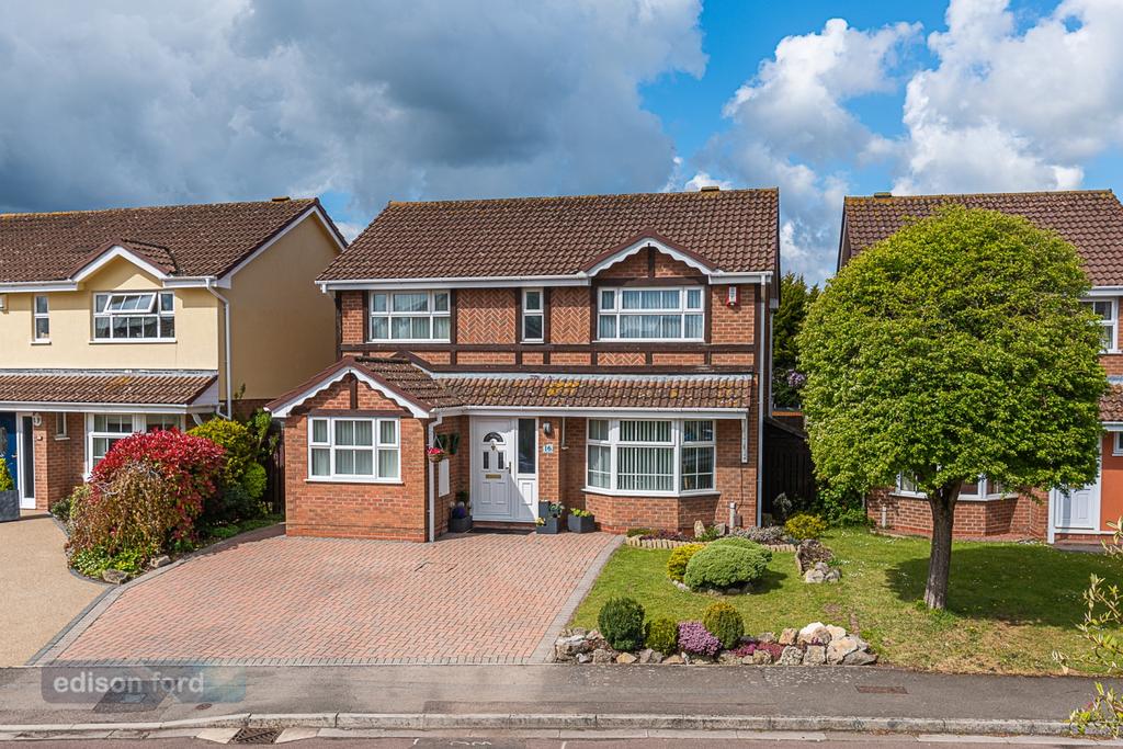 Shackleton Avenue, Yate, Bristol, Gloucestershire, BS37 5 bed detached