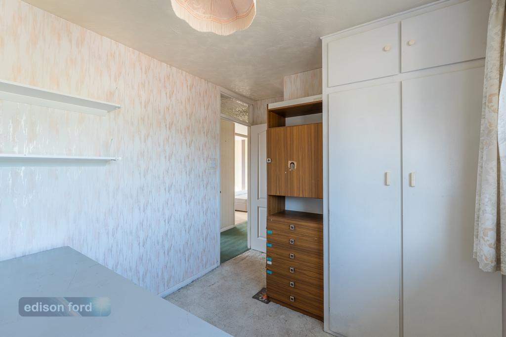 54 Robin Way (15)