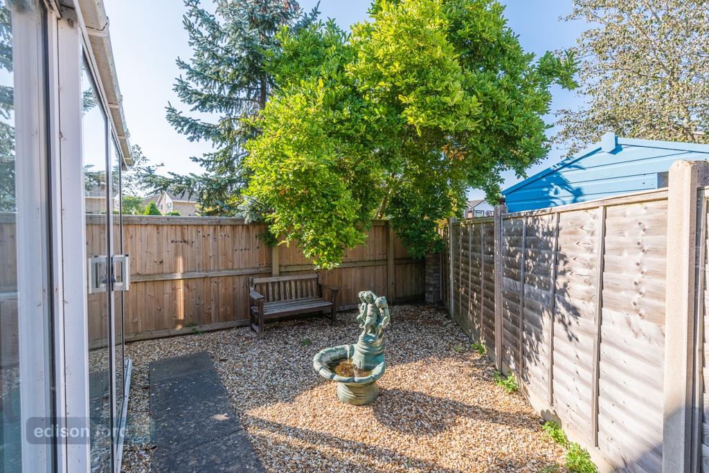 54 Robin Way (25)