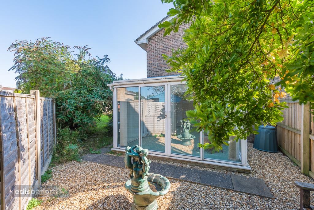 54 Robin Way (26)