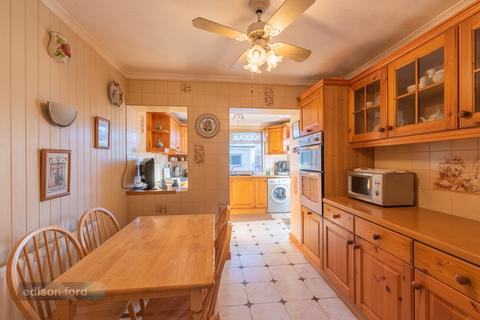 4 Lydbrook Close, Yate, Bristol, BS37 4HS