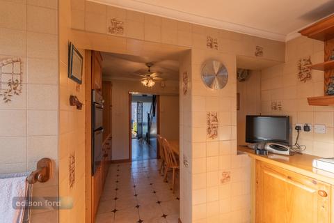 4 Lydbrook Close, Yate, Bristol, BS37 4HS