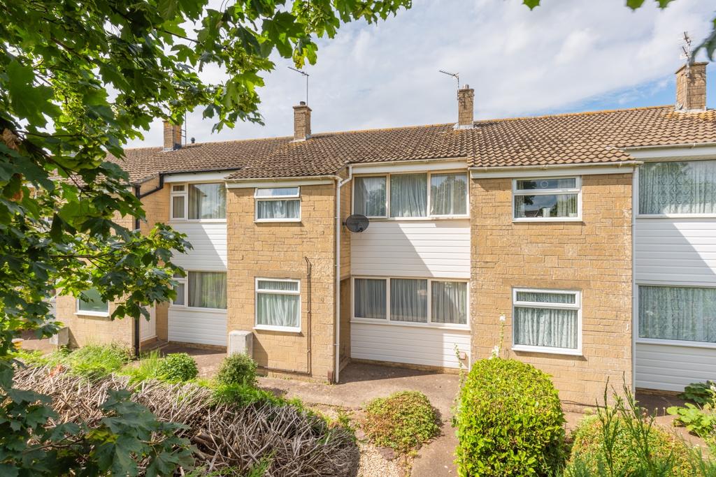 Cranham, Yate, Bristol, Gloucestershire, BS37 3 bed terraced house £