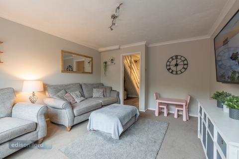 12 Sutherland Avenue, Yate, Bristol, BS37 5UE