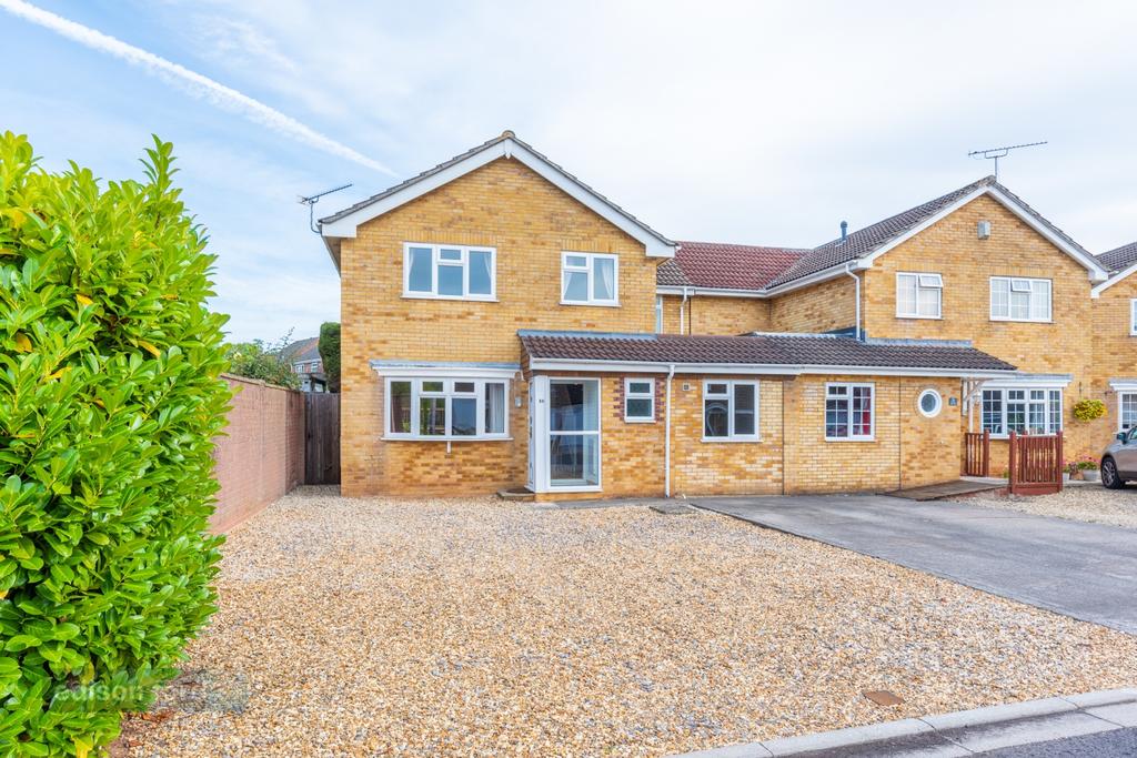 Cornwall Crescent, Yate, Bristol, Gloucestershire, BS37 5 bed link