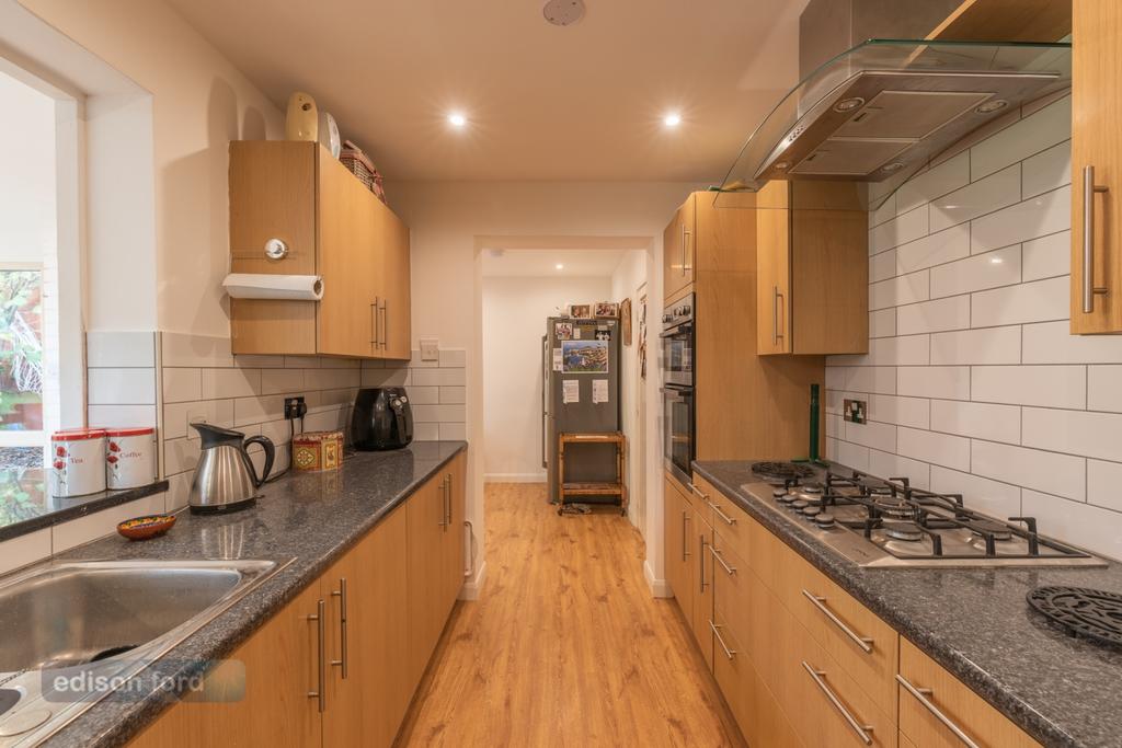 137 Northover Road (17)