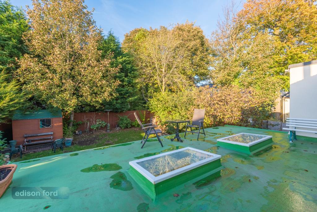 137 Northover Road (28)