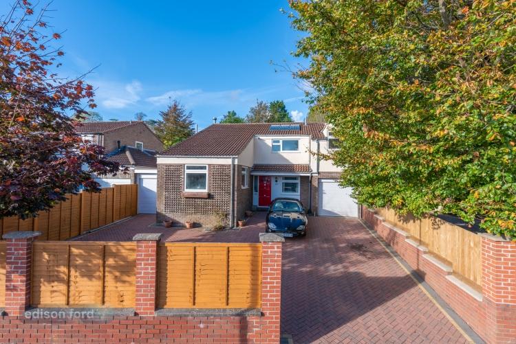 Gardens, Garage &amp; Parking