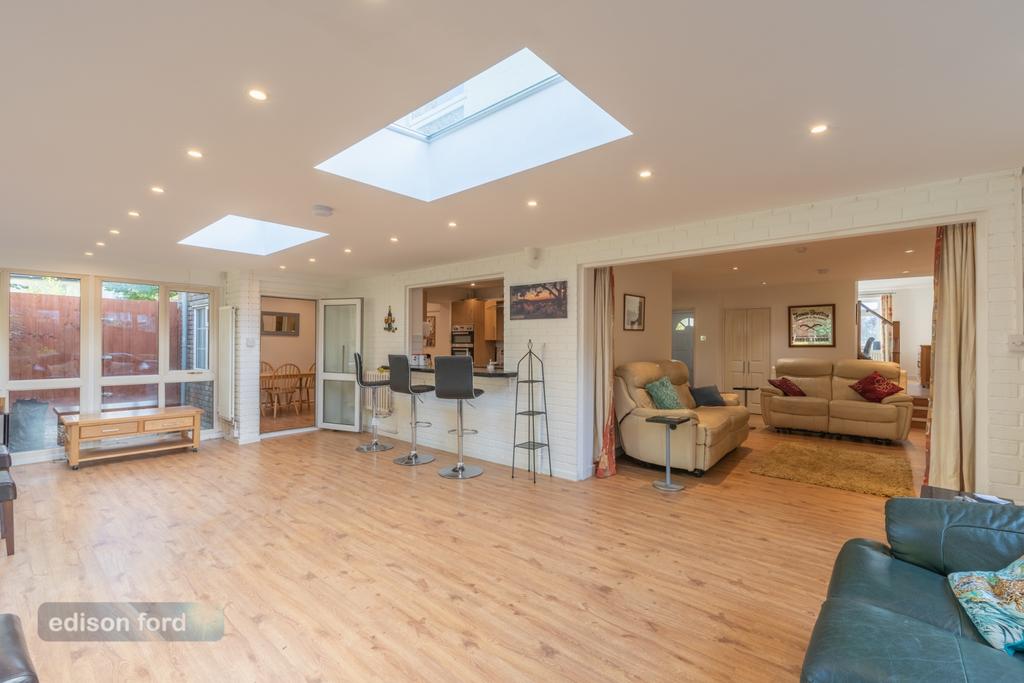 137 Northover Road (14)