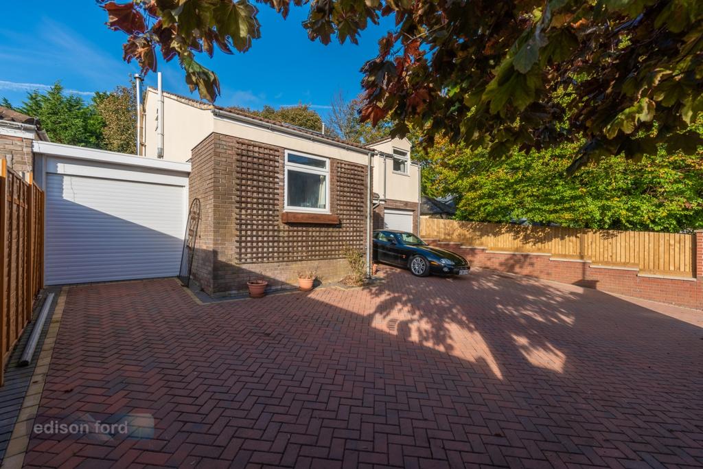 137 Northover Road (5)