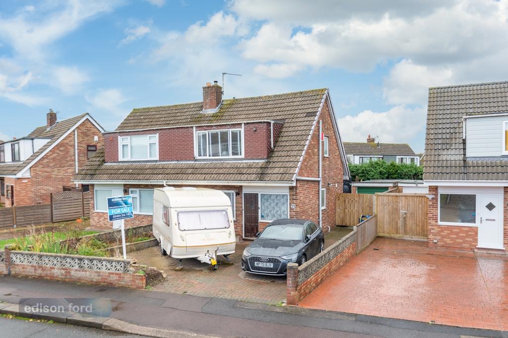 Standish Avenue, Patchway, Bristol... 3 bed semidetached house £350,000