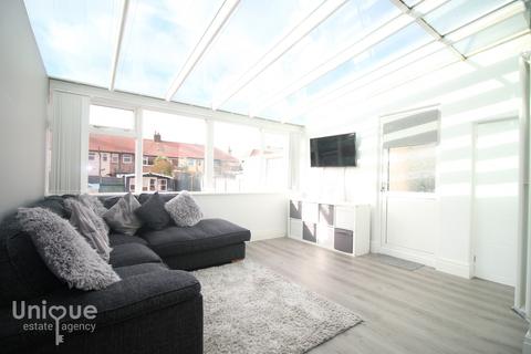 43 Beach Road, Fleetwood, FY7 8PS