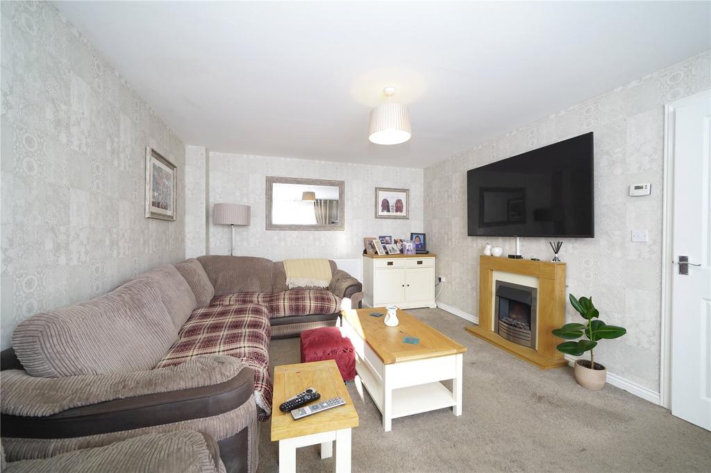 Vesey Court, Wellington, Telford, TF6 4 bed detached house £355,000