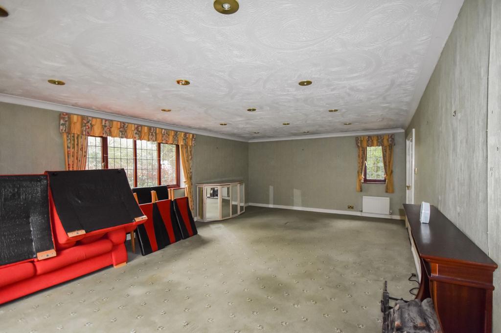 Dales Lane, Whitefield, M45 2 bed detached bungalow £325,000