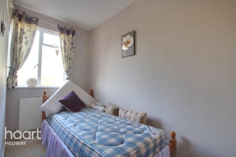 16 Brambletree Cottages, Rochester, ME1 3TN