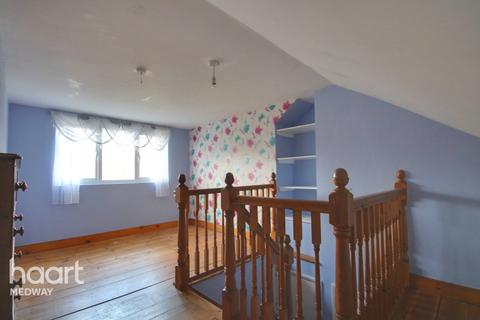 16 Brambletree Cottages, Rochester, ME1 3TN