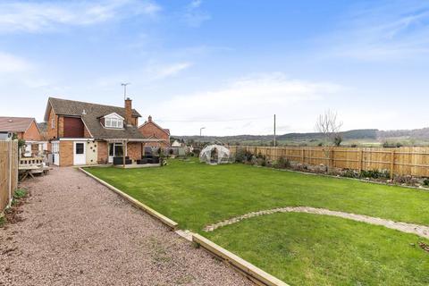 16 Meadow Drive, Canon Pyon, Hereford, HR4 8NT