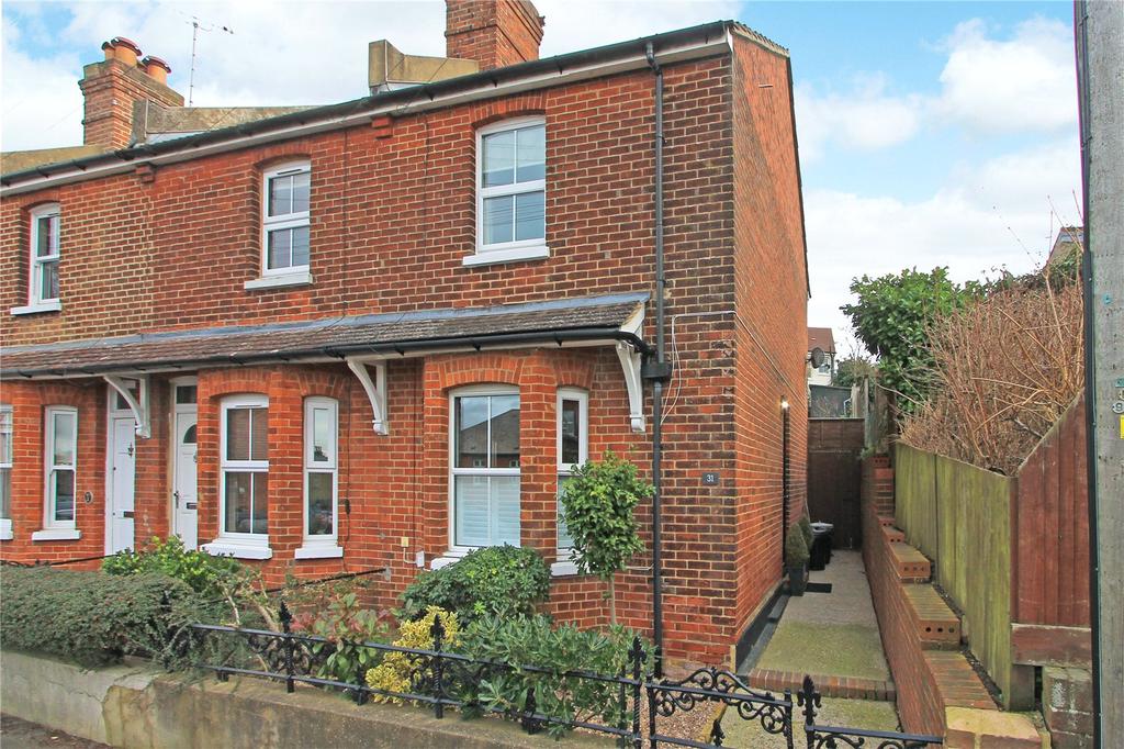 Argyle Road, Sevenoaks, Kent, TN13 2 bed end of terrace house £575,000