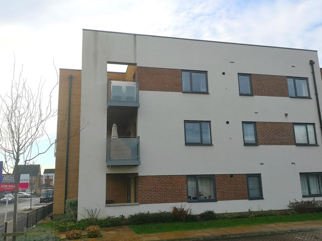 Blanchard Avenue, Gosport PO13 2 bed apartment £167,500
