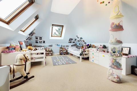 Alexander House Beverley Close, Weybridge, KT13 9LW