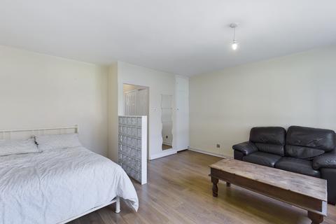 Studio to rent, Maribor, Burney Street, Greenwich, SE10