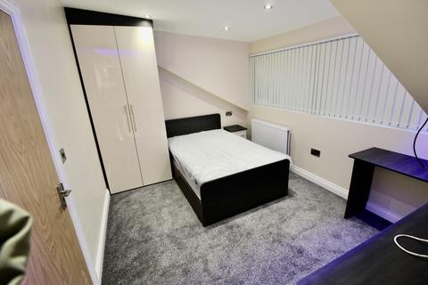 2 bedroom house to rent, Ashwood Terrace, Leeds LS6