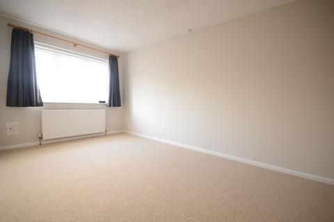 2 bedroom maisonette for sale, Coltsfoot Drive, Horsham, West Sussex