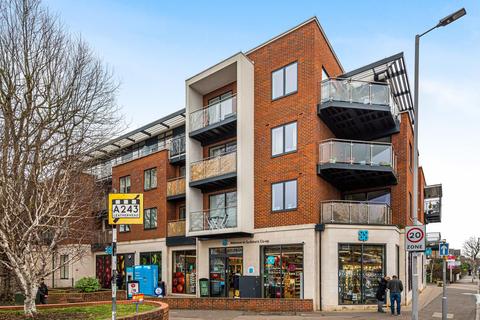 Flat 20, Watton Point Ellerton Road, Surbiton, KT6 7BQ