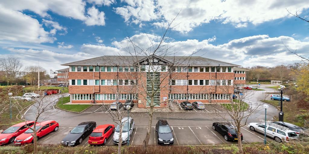 Castleview House, East Lane, Runcorn... 1 bed apartment £425 pcm (£98 pw)