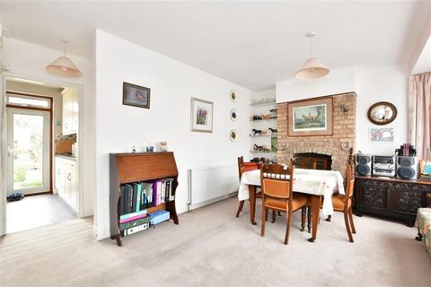 4 bedroom end of terrace house for sale - Chestnut Avenue, Hornchurch, Essex