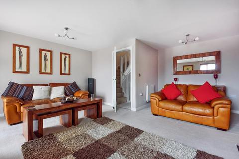 39 Appleton Drive, Basingstoke, RG24 9RW