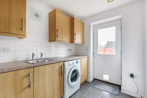 39 Appleton Drive, Basingstoke, RG24 9RW